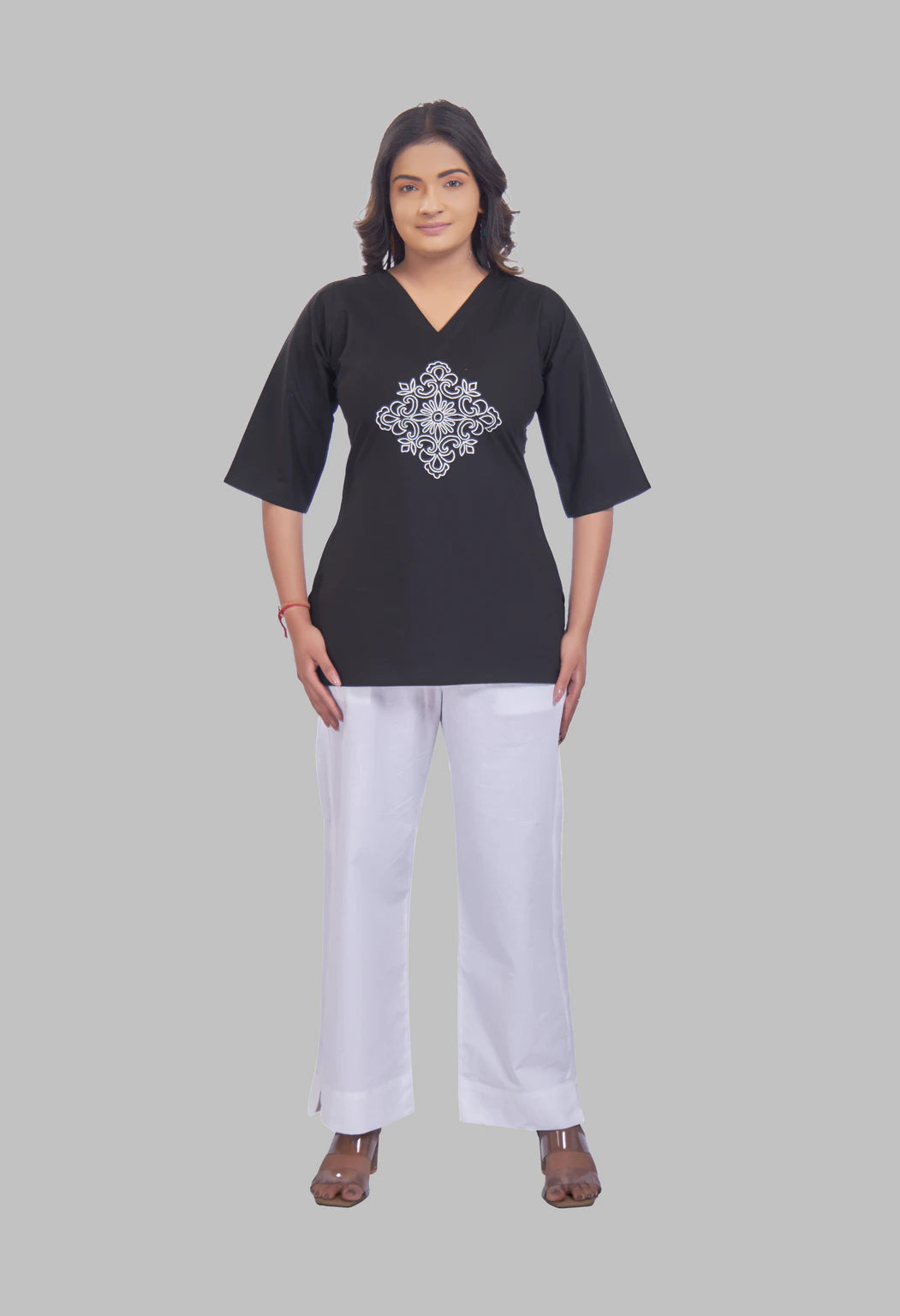 VINTAGE VINE BLACK AARI SUMMER SHORT KURTA