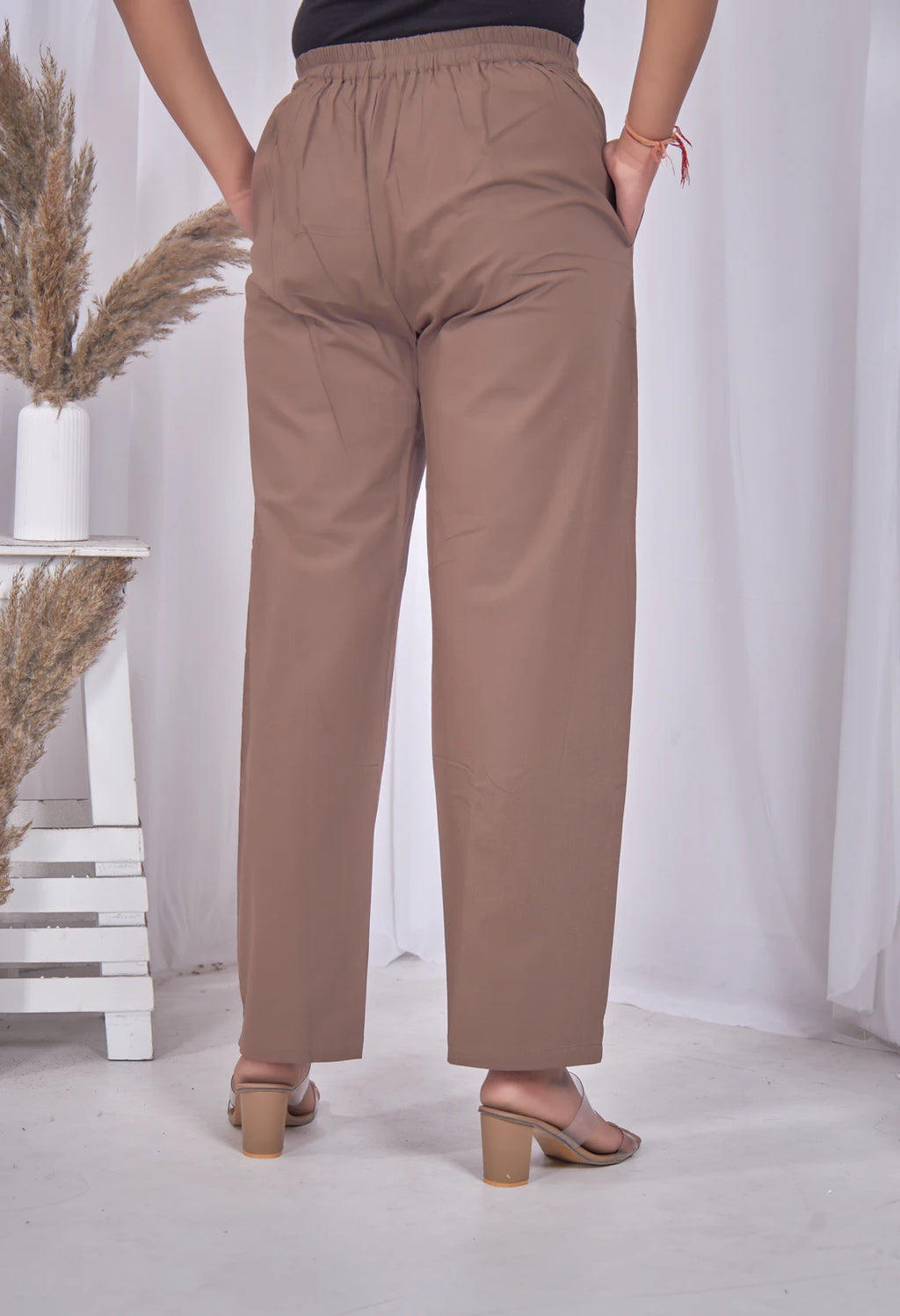 AARI COFFEE BROWN VINTAGE VINE SLEEVELESS SET