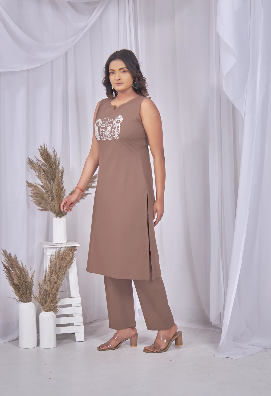 AARI COFFEE BROWN KUTUMBH SLEEVELESS SET