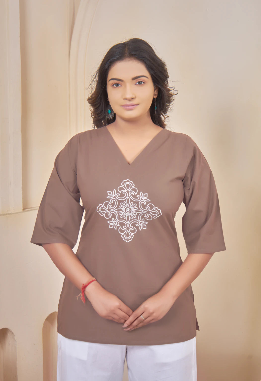 VINTAGE VINE COFFEE BROWN AARI SUMMER SHORT KURTA