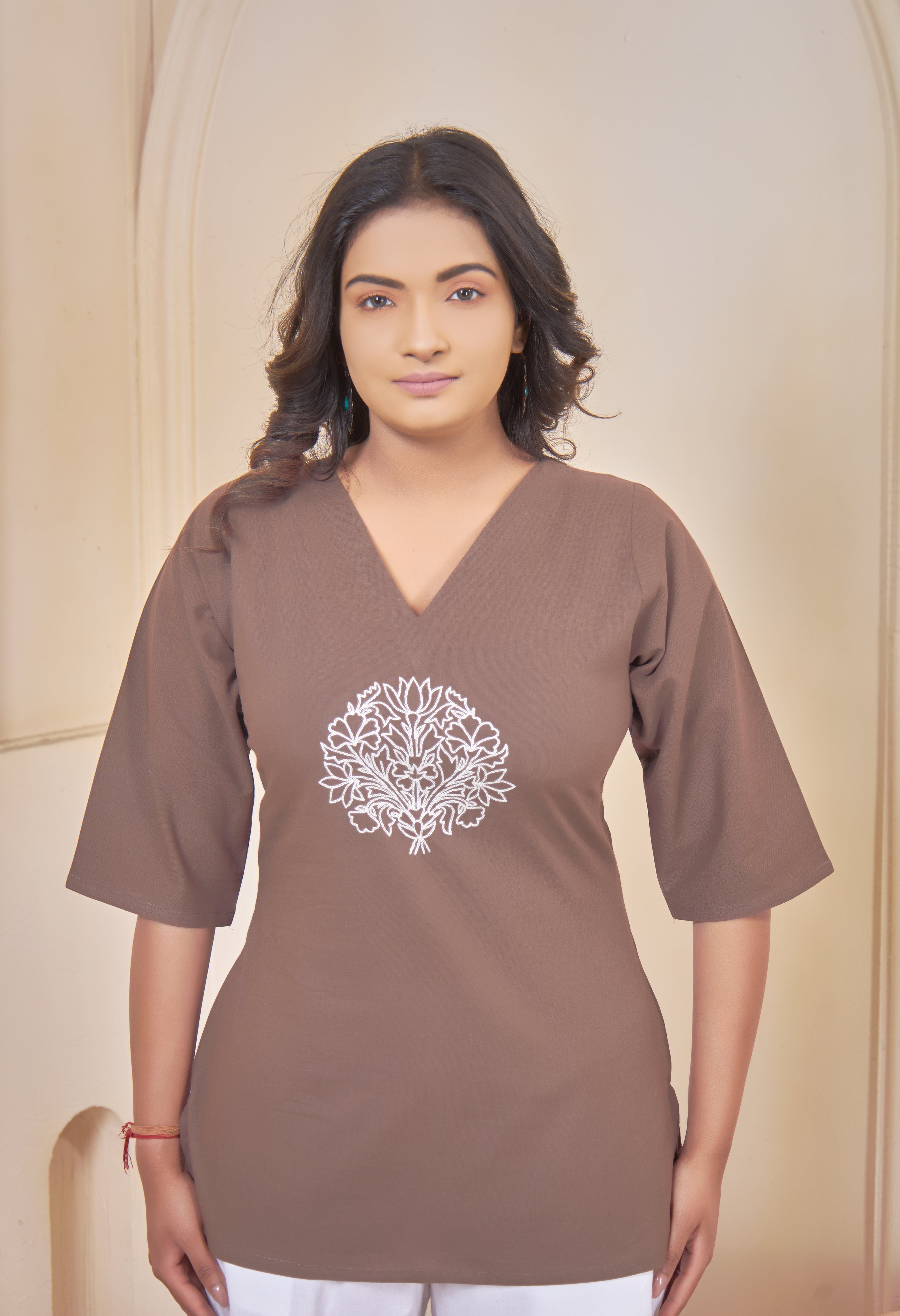 LOTUS BLOOM COFFEE BROWN AARI SUMMER SHORT KURTA