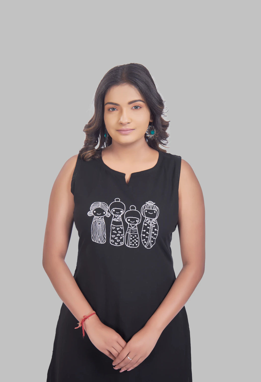 AARI BLACK KUTUMBH SLEEVELESS SET