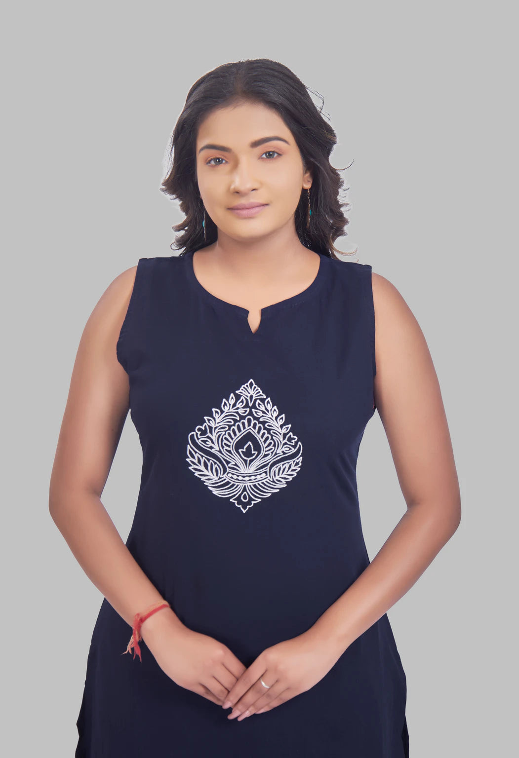 AARI NAVY BLUE JHAROKHA SLEEVELESS SET