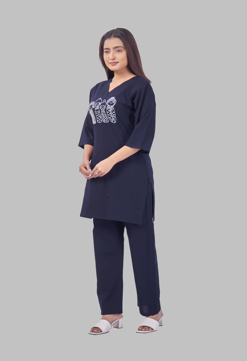 KUTUMBH NAVY BLUE AARIWORK CO-ORD SET