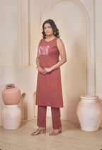 AARI TERRACOTTA KUTUMBH SLEEVELESS SET