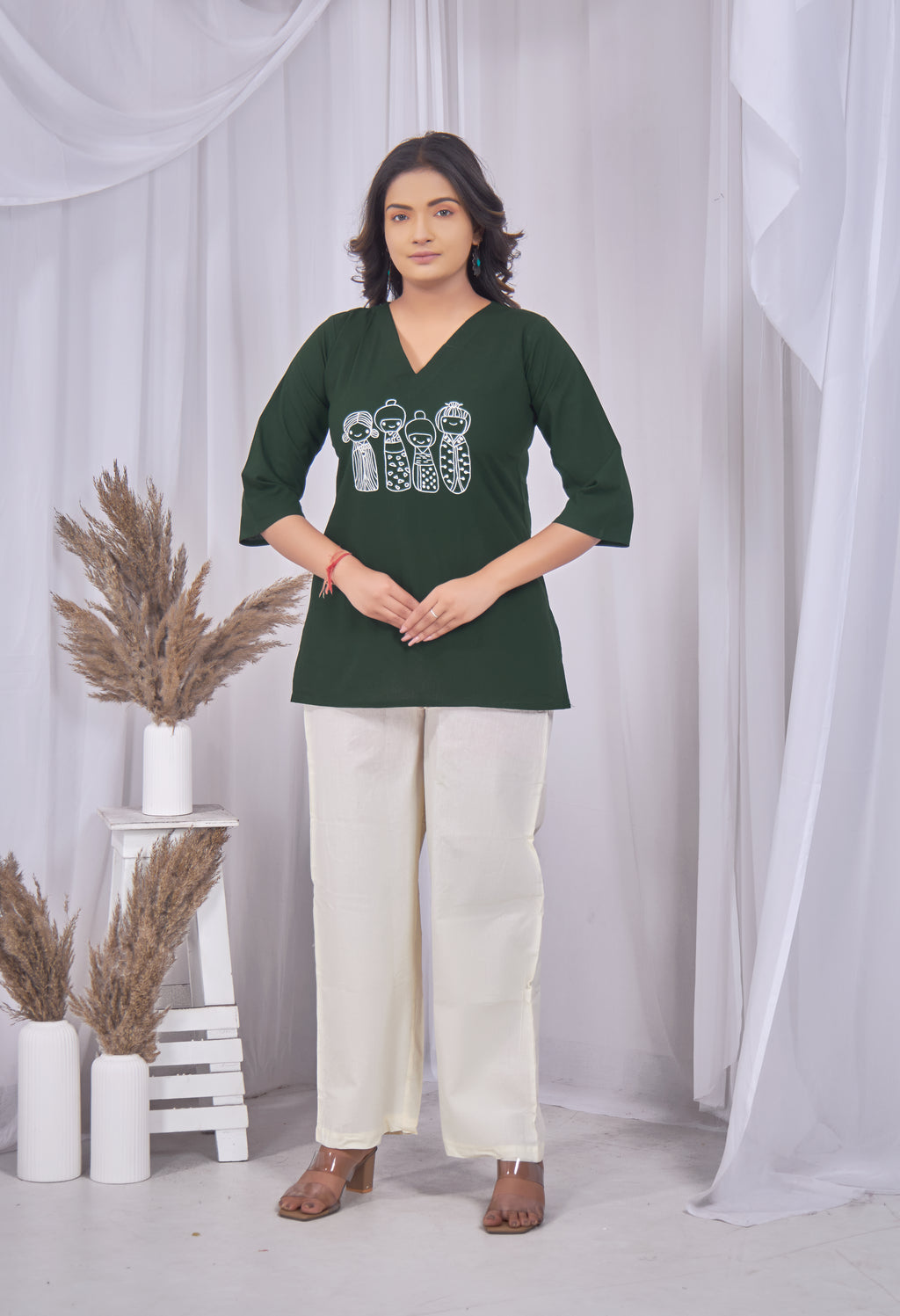 AARI KUTUMBH BOTTLE GREEN SUMMER SHORT KURTA
