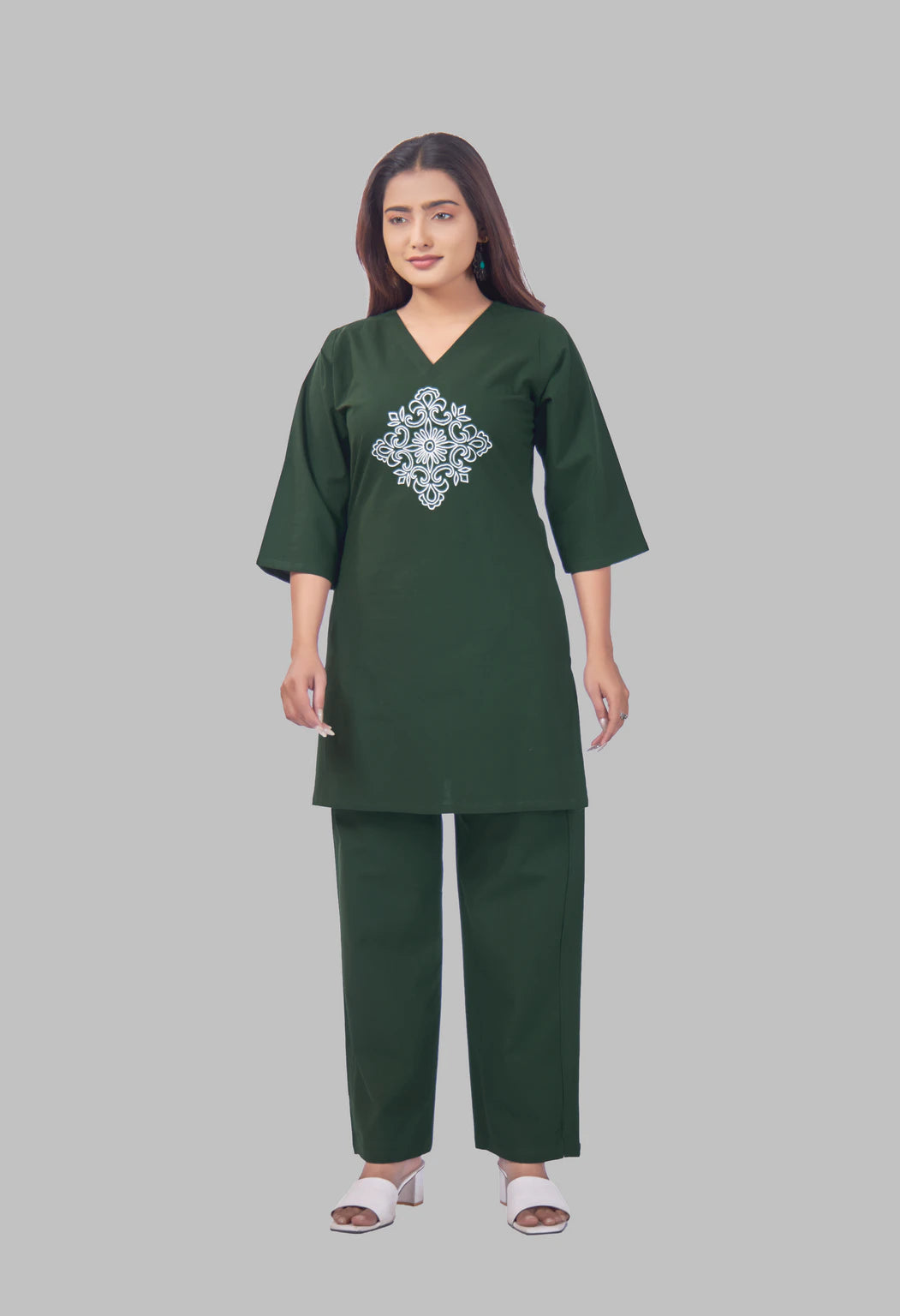 VINTAGE VINE BOTTLE GREEN AARIWORK  CO-ORD SET