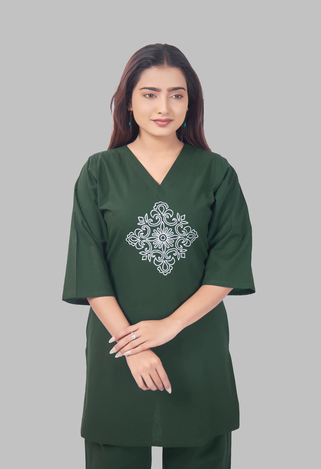 VINTAGE VINE BOTTLE GREEN AARIWORK  CO-ORD SET