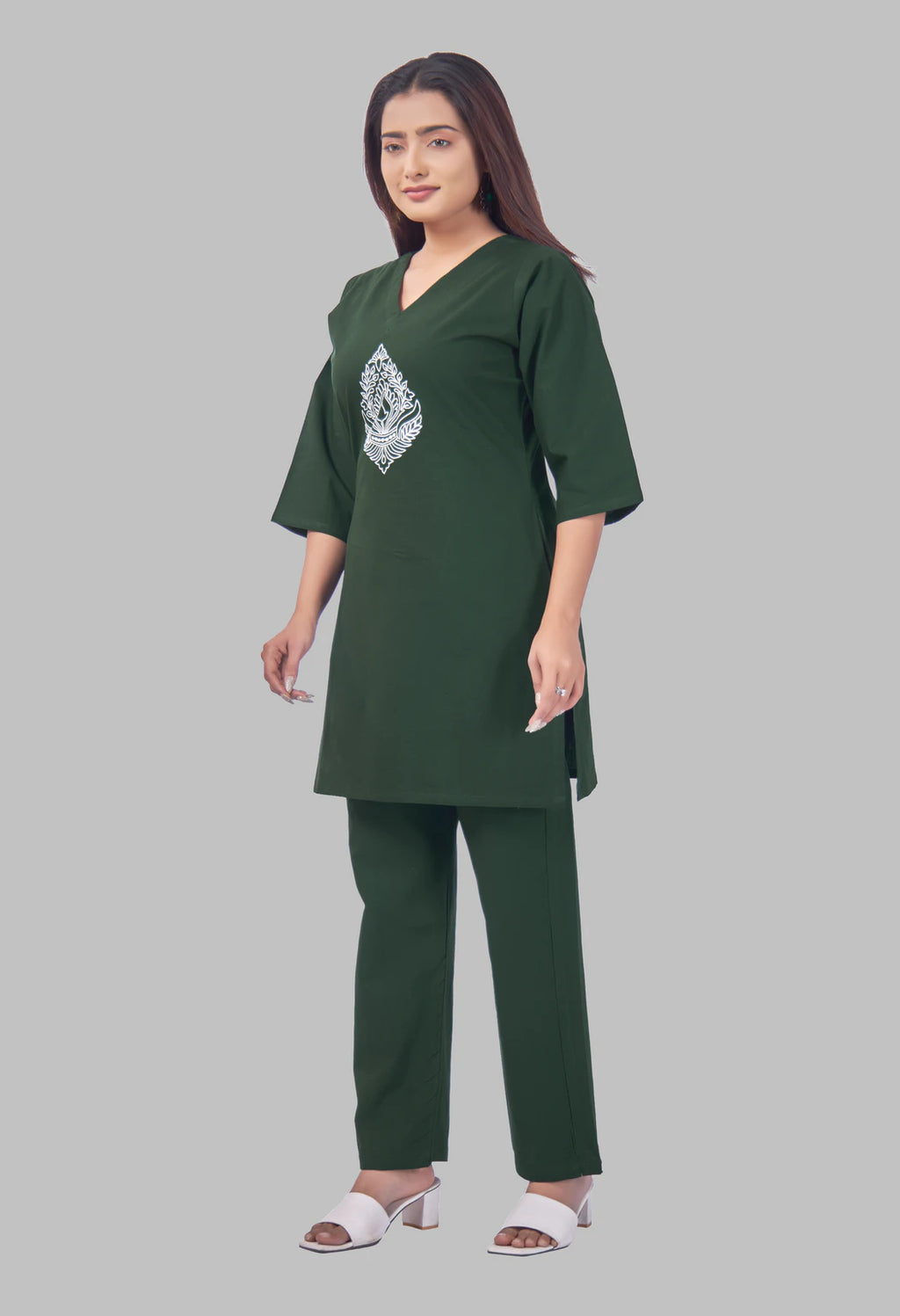 JHAROKHA BOTTLE GREEN AARIWORK CO-ORD SET