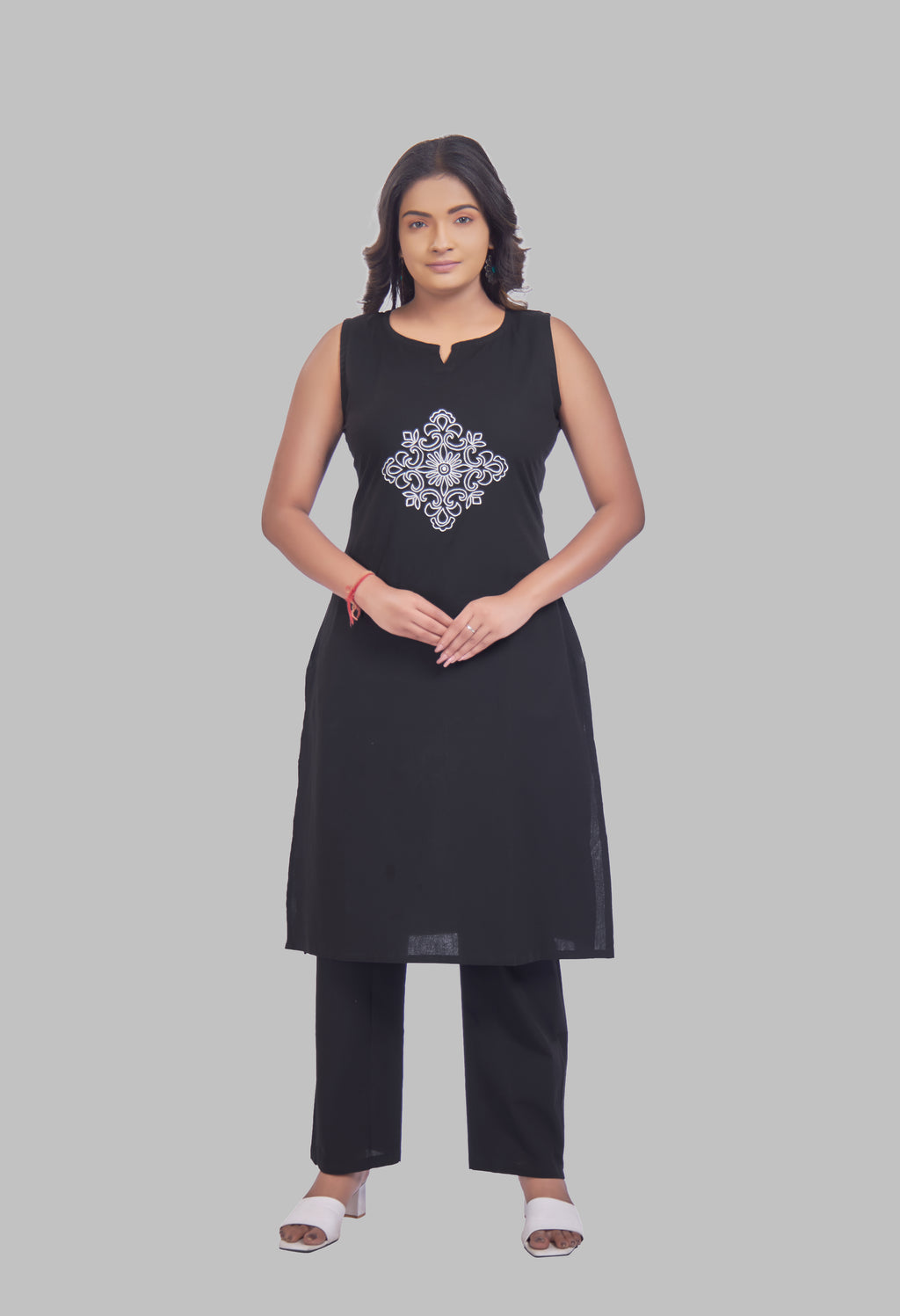 AARI BLACK VINTAGE VINE SLEEVELESS SET