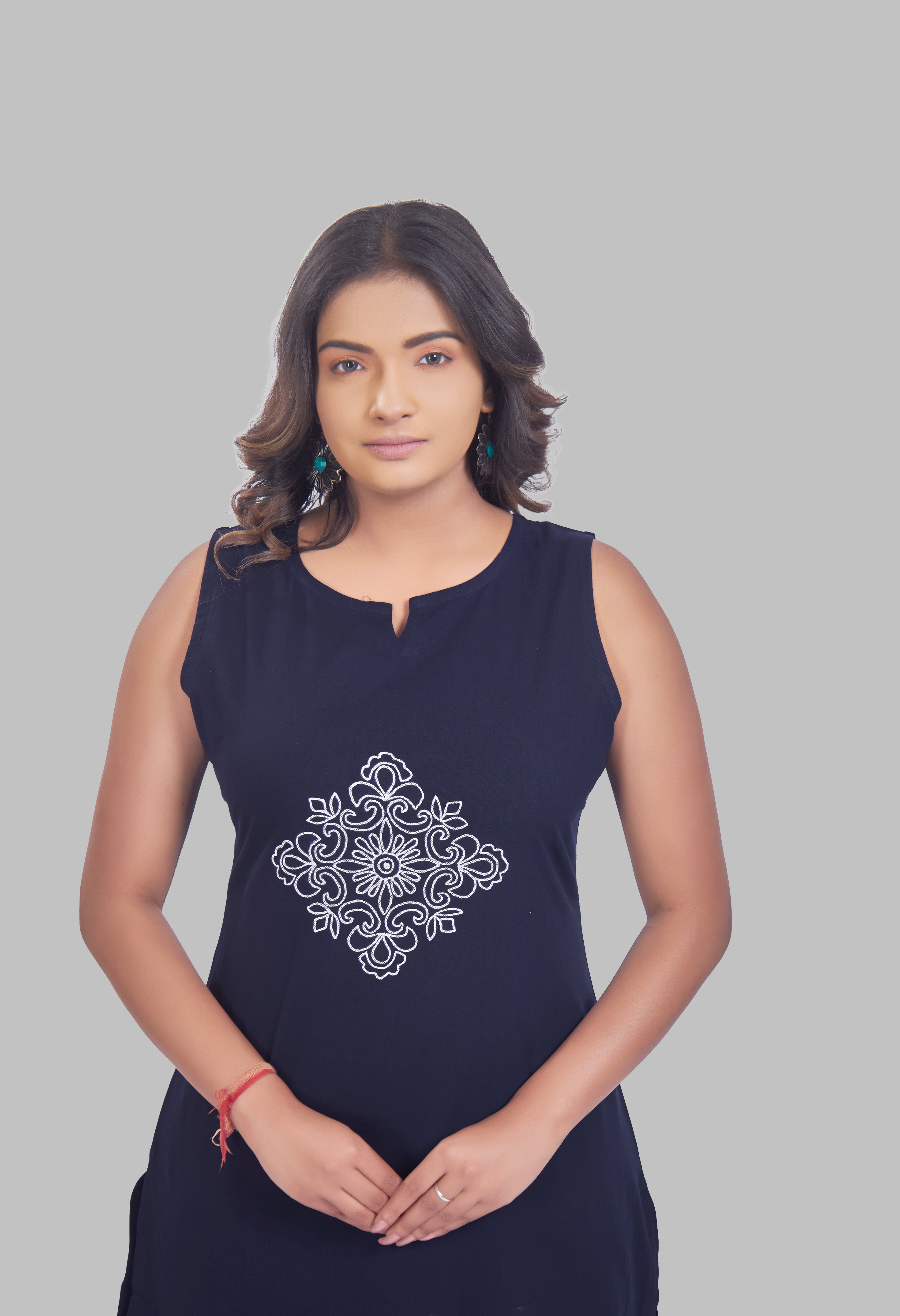 AARI NAVY BLUE VINTAGE VINE SLEEVELESS SET