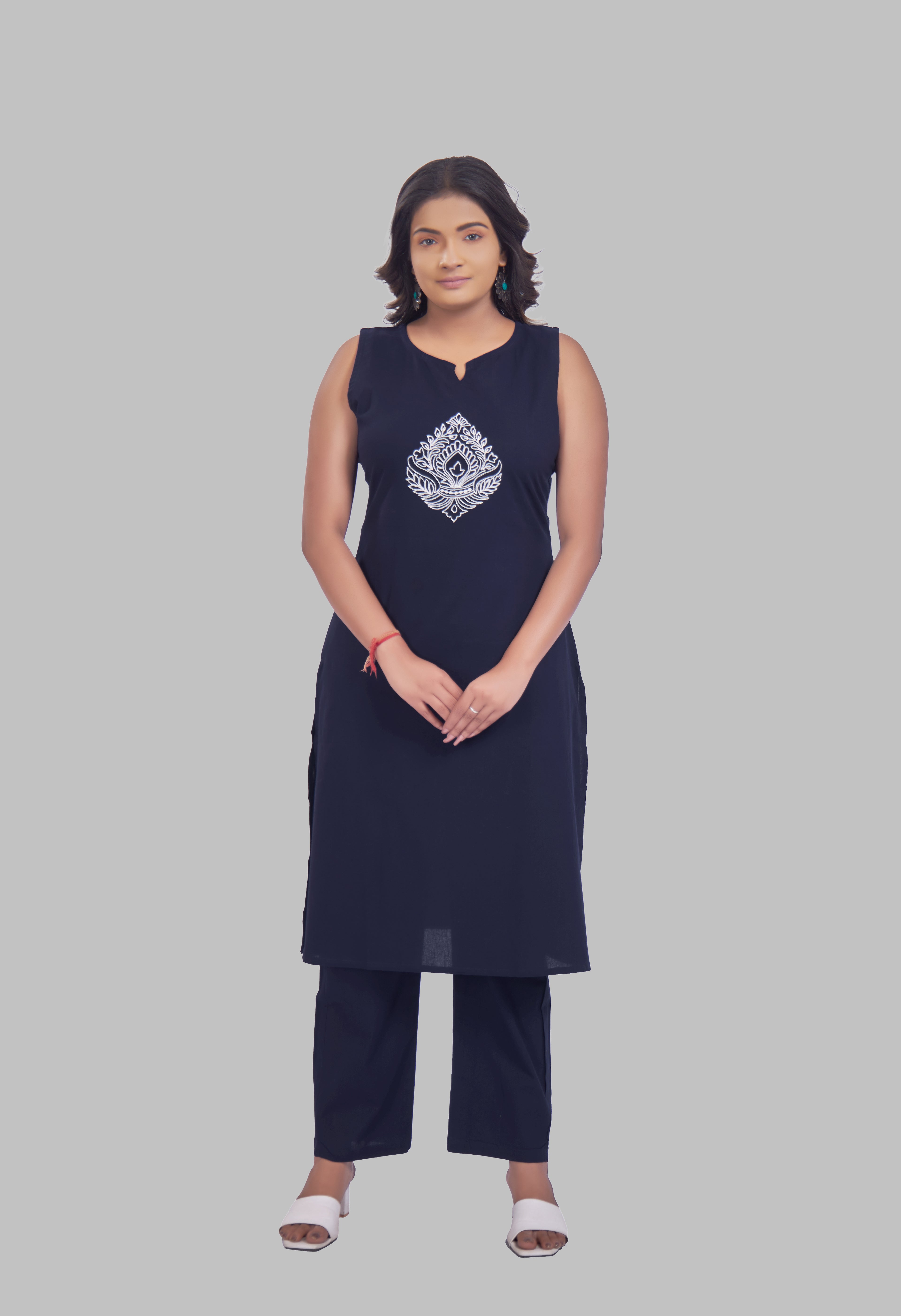 AARI NAVY BLUE JHAROKHA SLEEVELESS SET