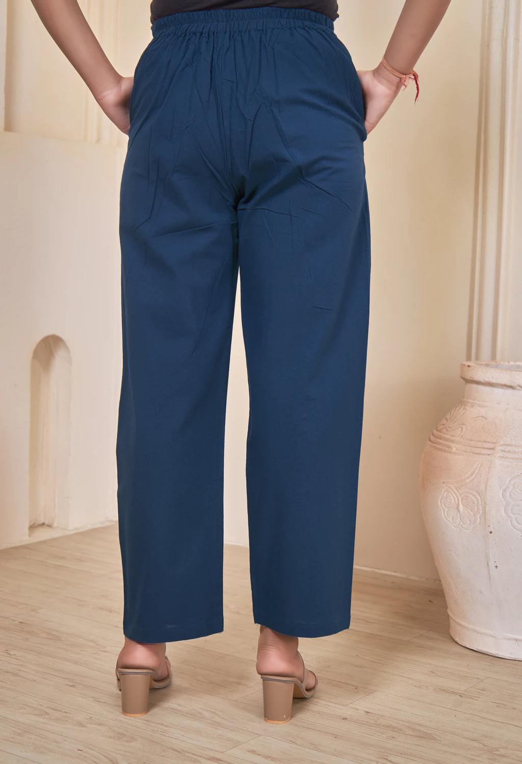 AARI PEACOCK BLUE KUTUMBH SLEEVELESS SET