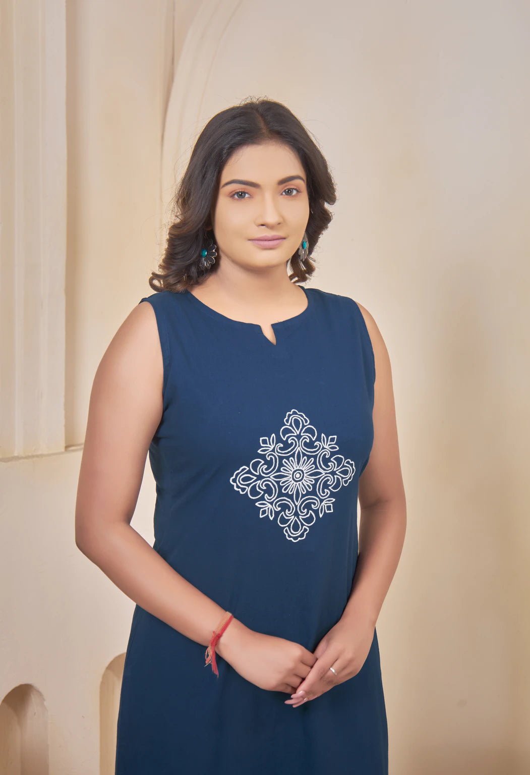 AARI PEACOCK BLUE VINTAGE VINE SLEEVELESS SET