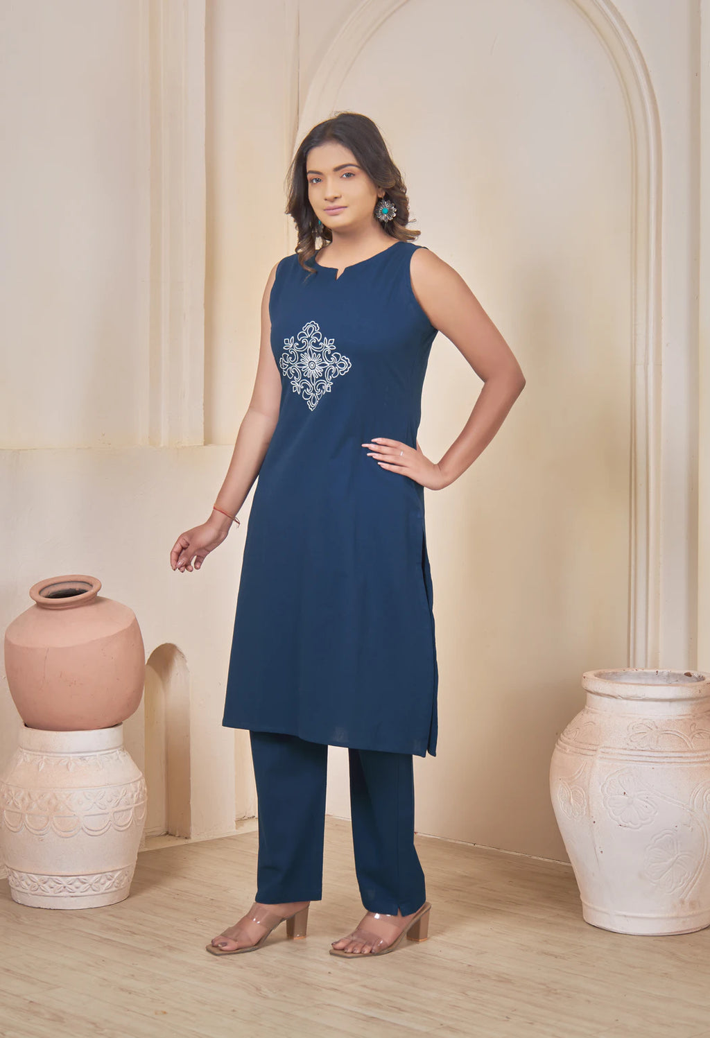 AARI PEACOCK BLUE VINTAGE VINE SLEEVELESS SET