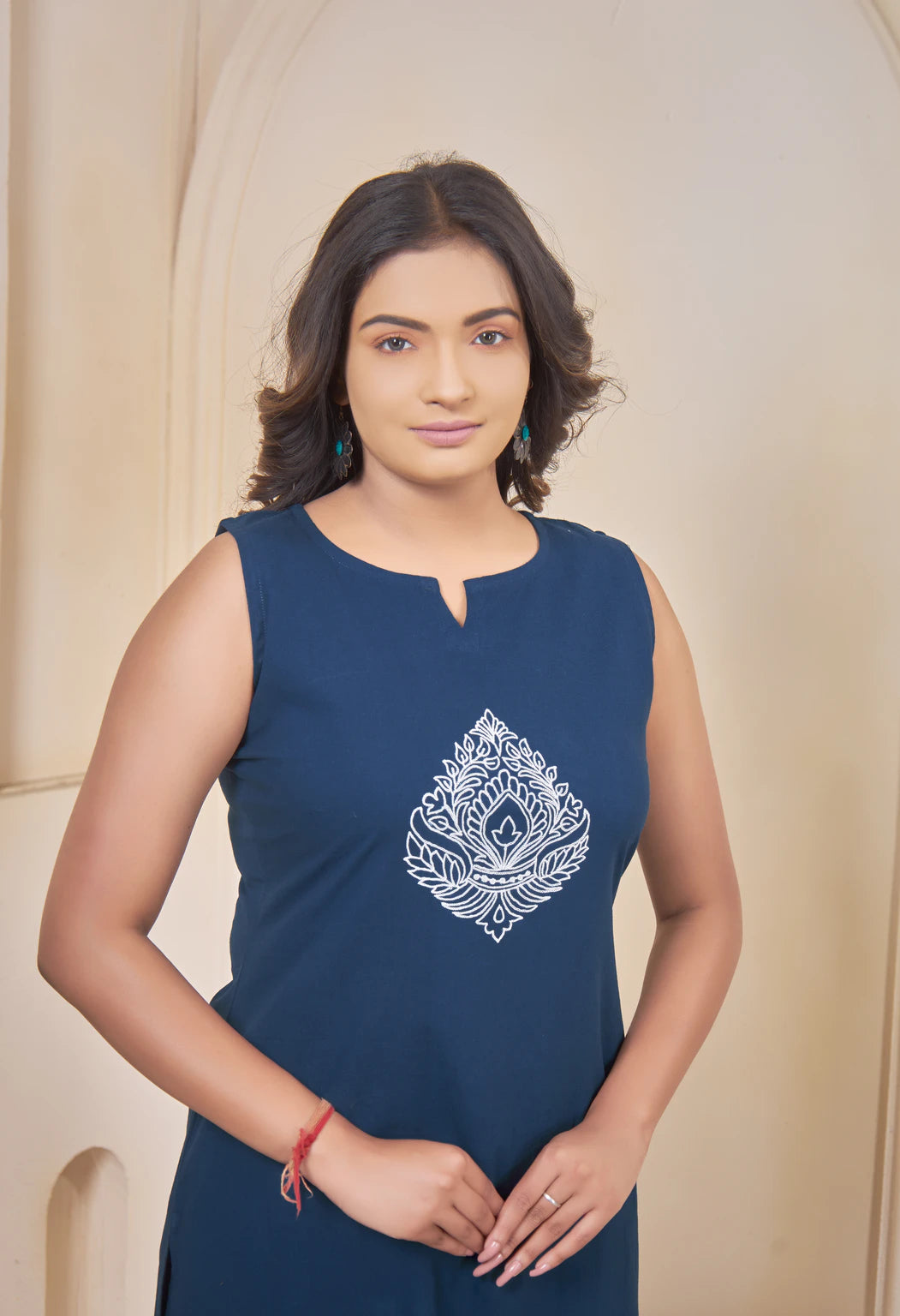 AARI PEACOCK BLUE JHAROKHA SLEEVELESS SET