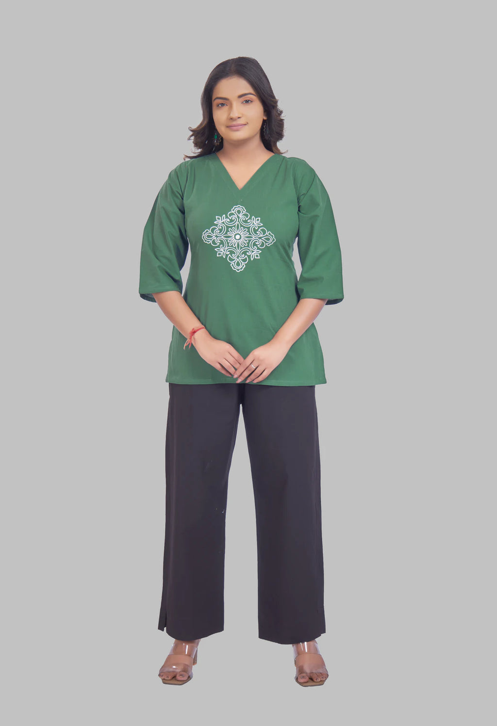 VINTAGE VINE JADE AARI SUMMER SHORT KURTA
