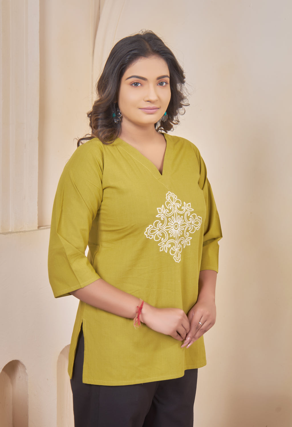 VINTAGE VINE LIME MUSTARD AARI SUMMER SHORT KURTA