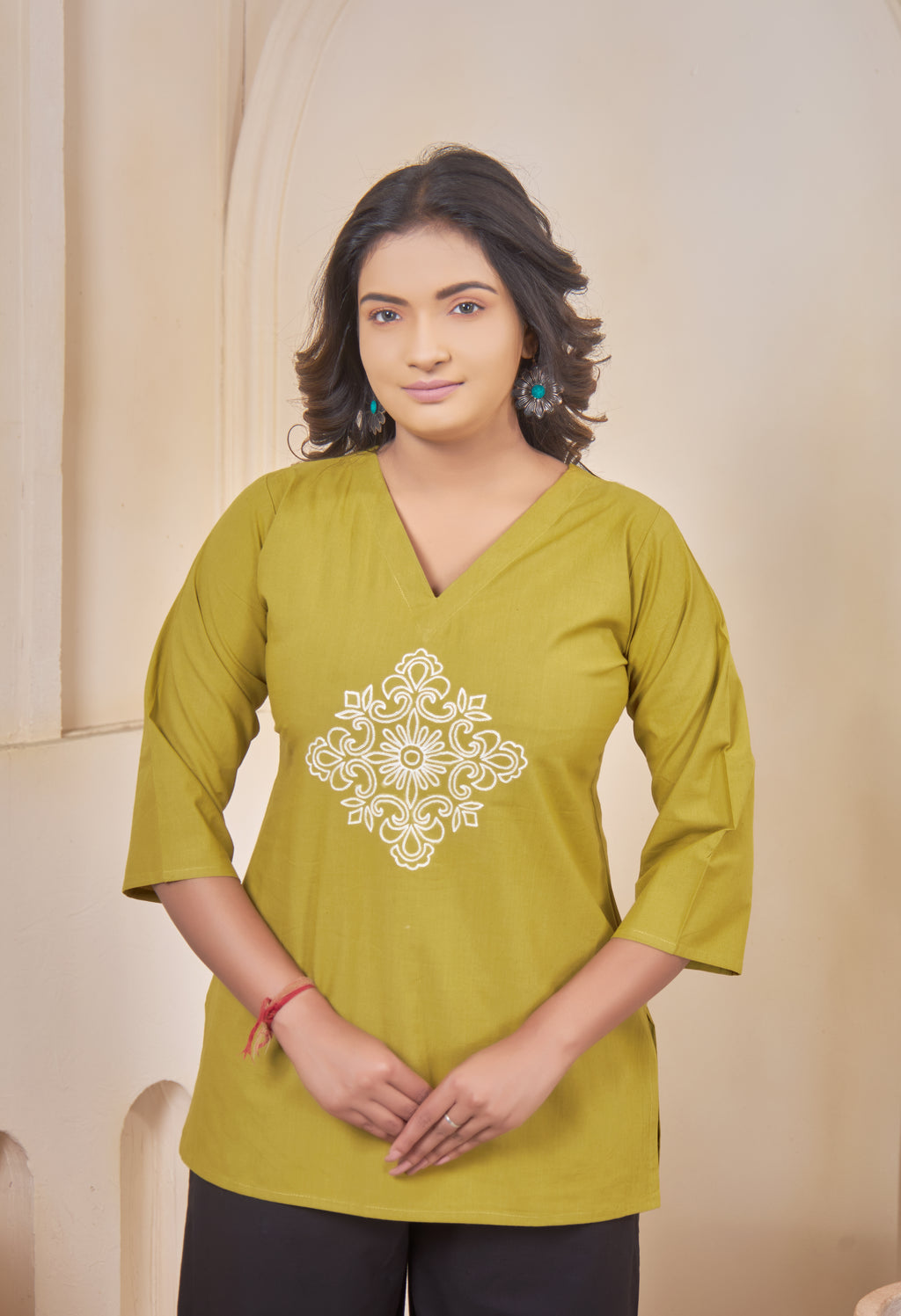 VINTAGE VINE LIME MUSTARD AARI SUMMER SHORT KURTA