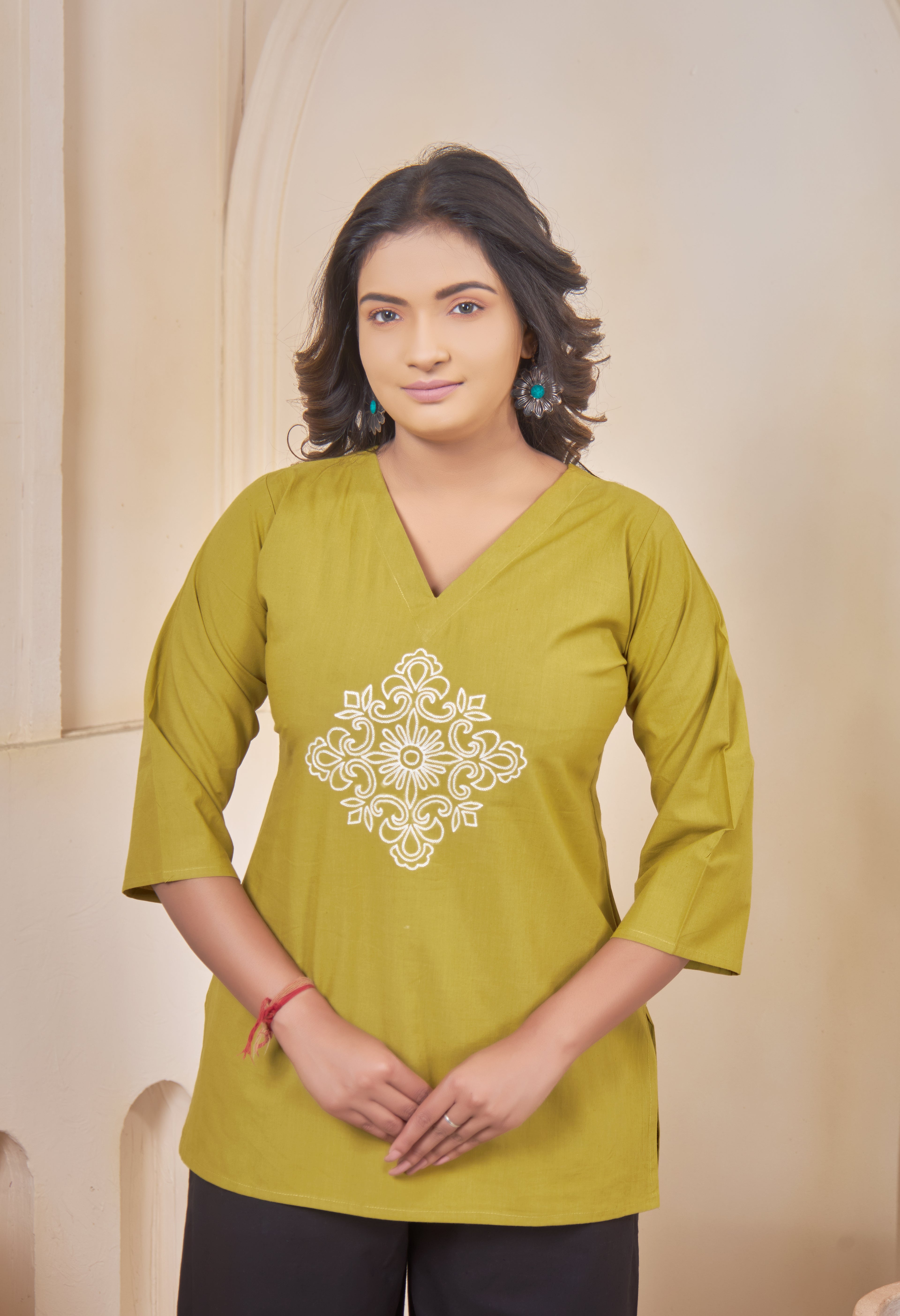 VINTAGE VINE LIME MUSTARD AARI SUMMER SHORT KURTA