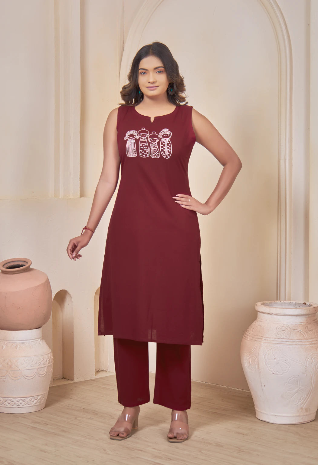 AARI MAROON KUTUMBH SLEEVELESS SET