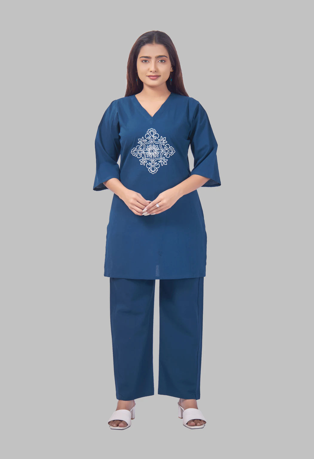VINTAGE VINE AARIWORK PEACOCK BLUE CO-ORD SET