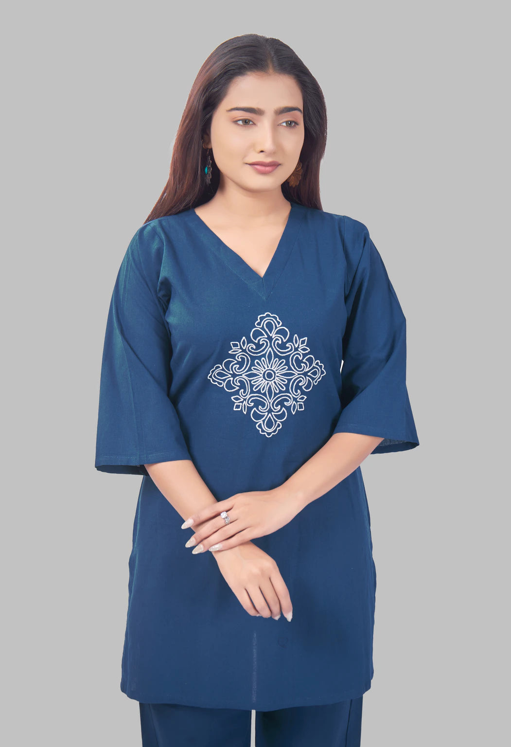 VINTAGE VINE AARIWORK PEACOCK BLUE CO-ORD SET