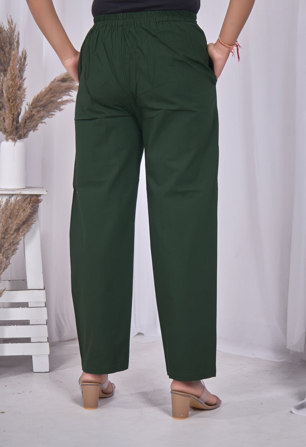 WOMEN BOTTLE GREEN COTTON PANT