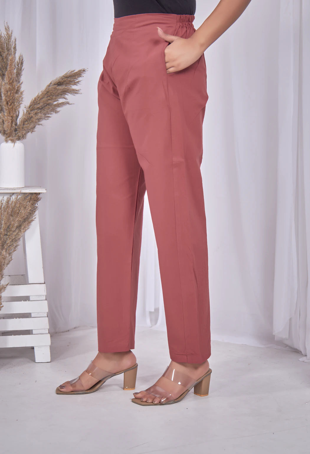JHAROKHA TERRACOTTA AARIWORK CO-ORD SET