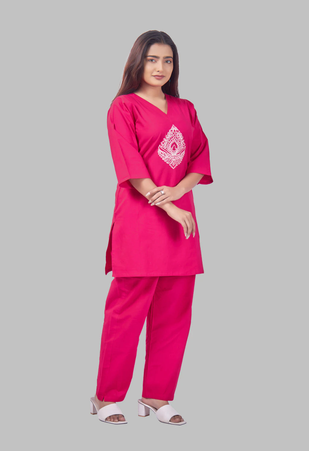 JHAROKHA HOT PINK AARIWORK CO-ORD SET
