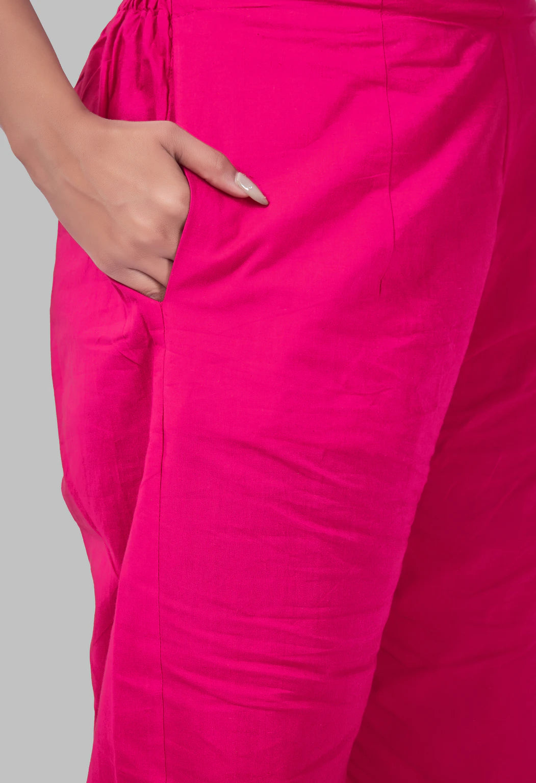JHAROKHA HOT PINK AARIWORK CO-ORD SET
