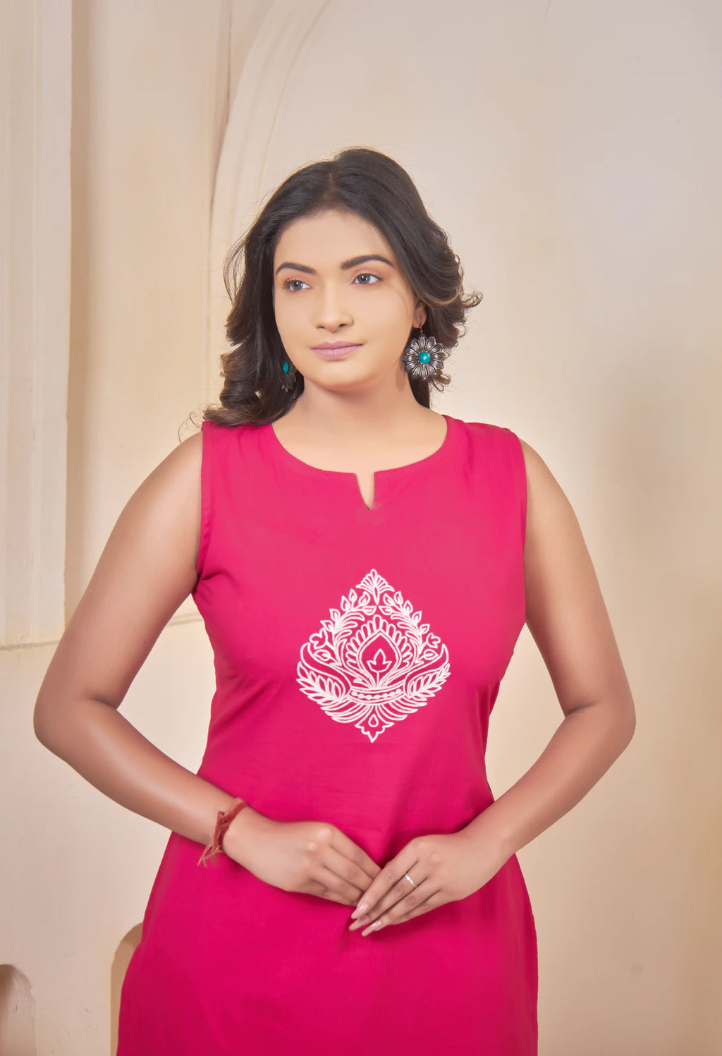 AARI HOT PINK JHAROKHA SLEEVELESS SET