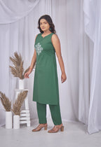 AARI JADE VINTAGE VINE SLEEVELESS SET