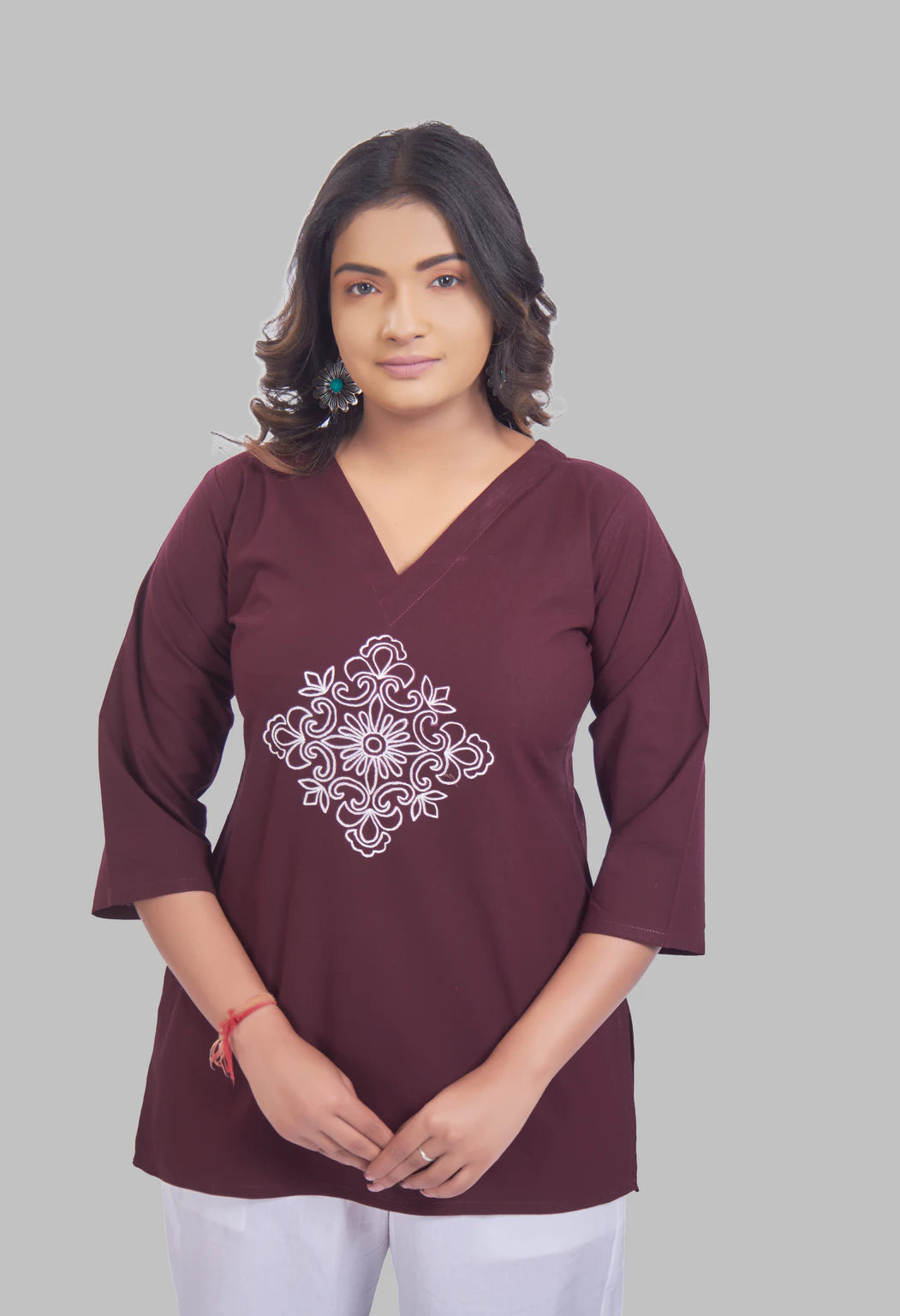 VINTAGE VINE WINE AARI SUMMER SHORT KURTA